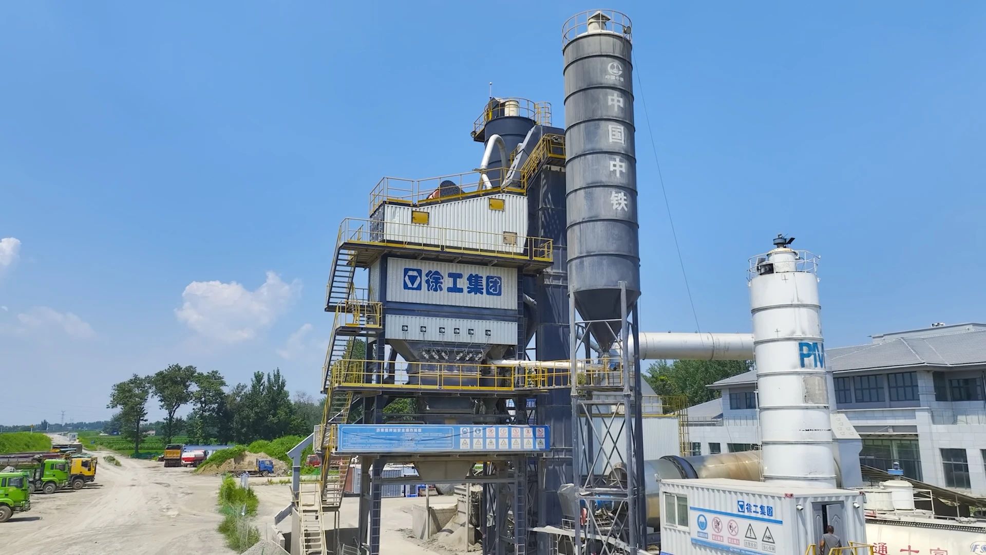 5000型！助力河南高速建設(shè)！