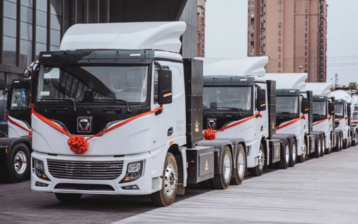 “綠”見安徽！百臺(tái)徐工新能源牽引車強(qiáng)勢(shì)入駐