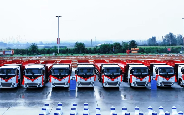 百臺交付，千臺簽約！200臺徐工新能源純電動重卡奔赴河南