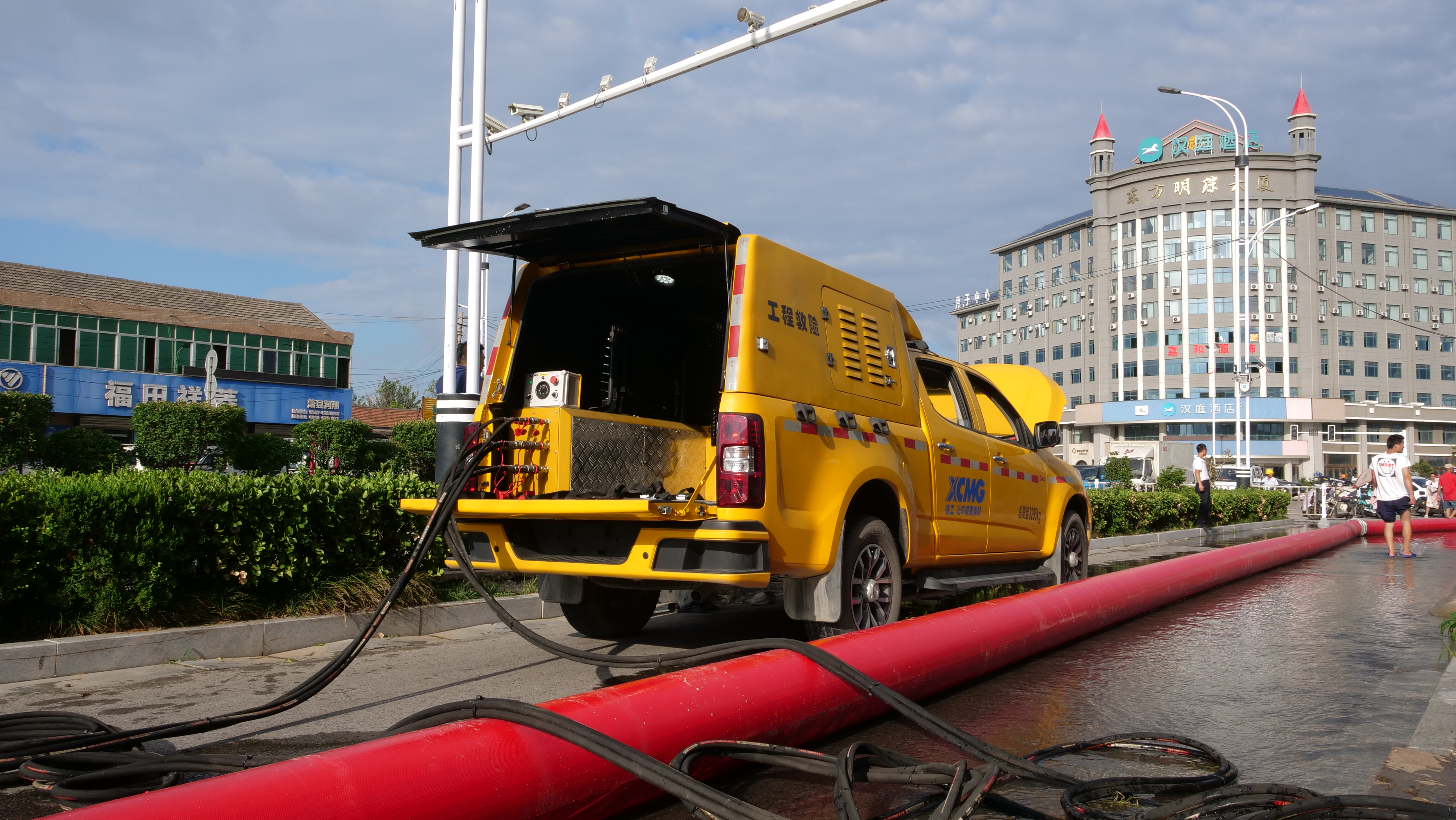 “皖”手同行！徐工排澇救援隊緊急出征！