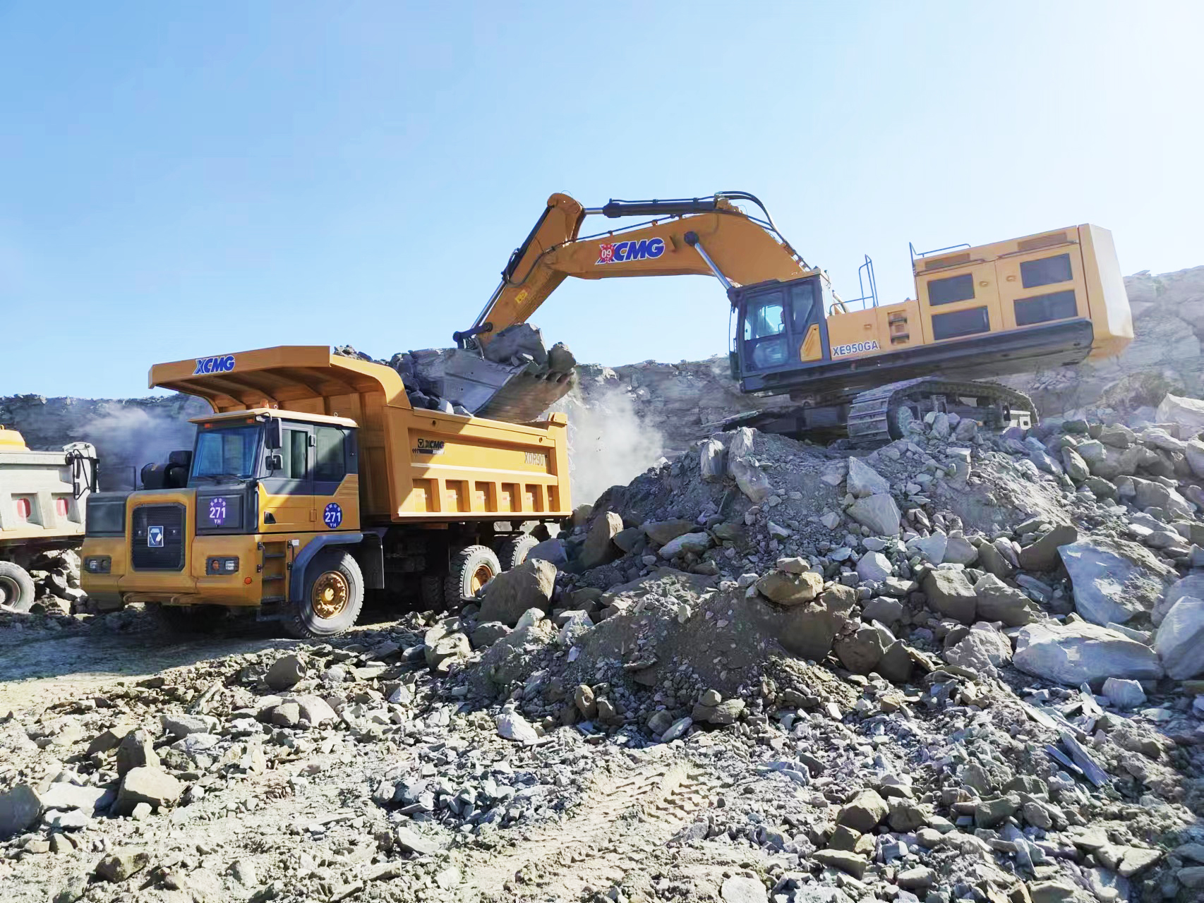“黃金搭檔”—XE950GA與XDR90完美組合，高效賦能礦山開采