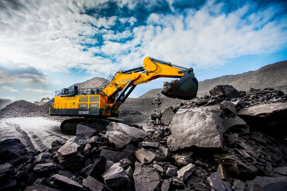 首次出海！徐工XE5600礦用挖掘機成功交付