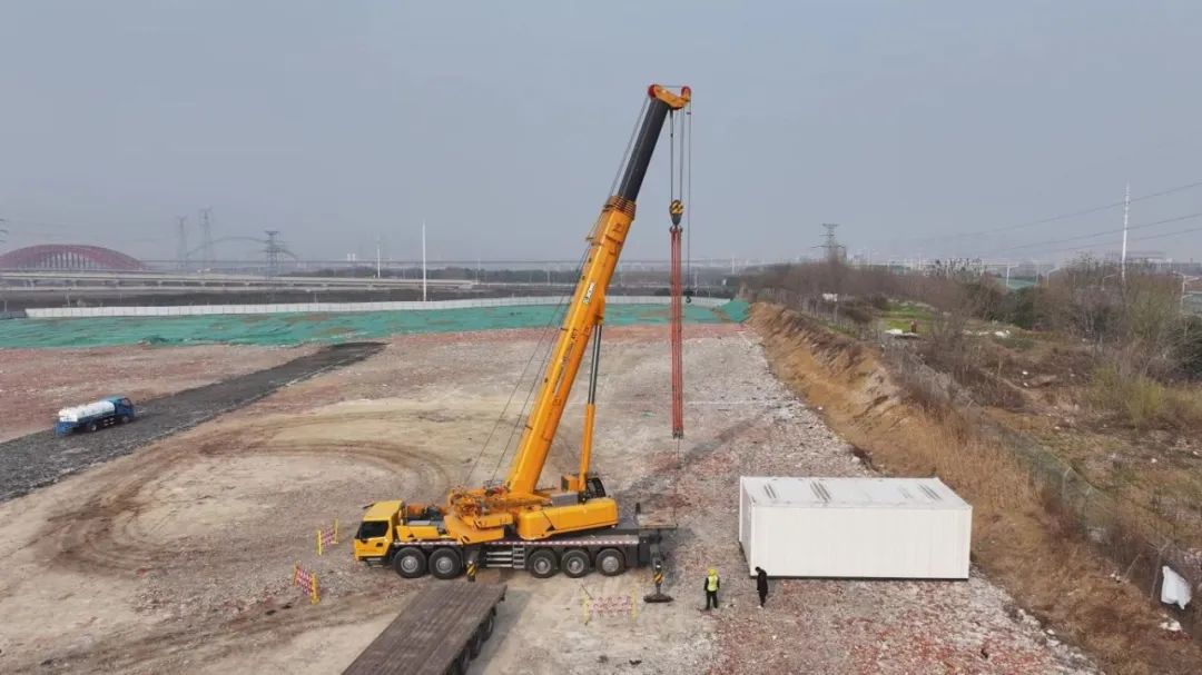 月出勤27天！徐工G2代XCT130G7-1省油又高效，18年吊裝機長都贊！