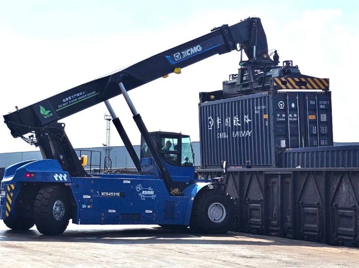 高效賦能鐵路物流運輸！毫米級精控背后的技術(shù)革新……