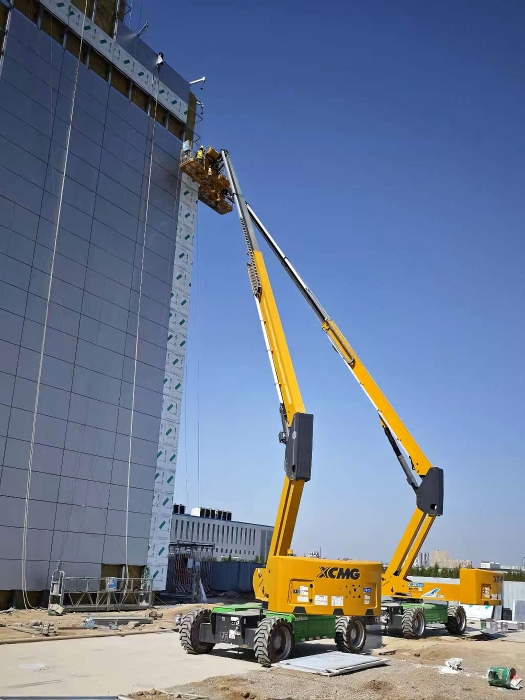 智慧物流中心外立面零碳施工，徐工XGS28ACK-Li成綠色施工密鑰