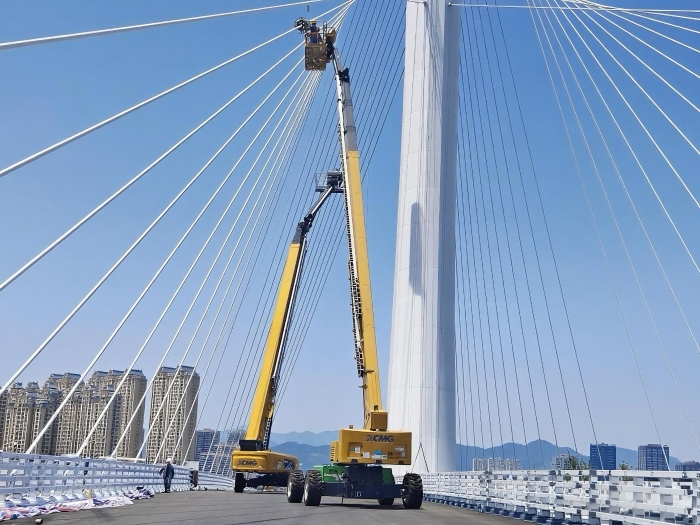 穩(wěn)如磐石！XGS70K毫米級(jí)守護(hù)博士大橋“生命線”！