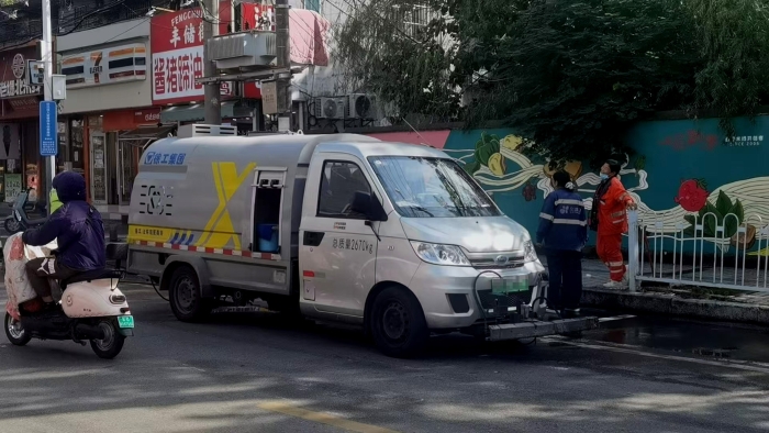 徐州這條網紅巷的“臉面”，竟被這臺車承包了？！