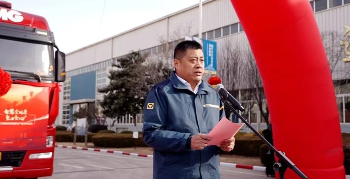 開年即沖刺！徐工高端油面產(chǎn)品火力全開！