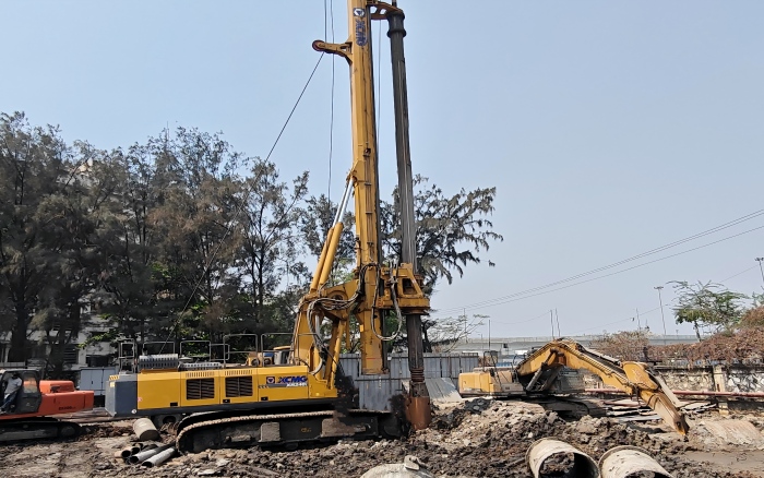 以“穩(wěn)”護(hù)航！徐工XR240I旋挖鉆機(jī)助力南亞基建項(xiàng)目